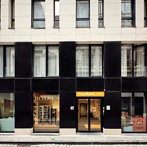 Easyhotel Centre Otel