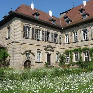 https://ferienzimmer-im-schloss-burgpreppach.com-bavaria.com